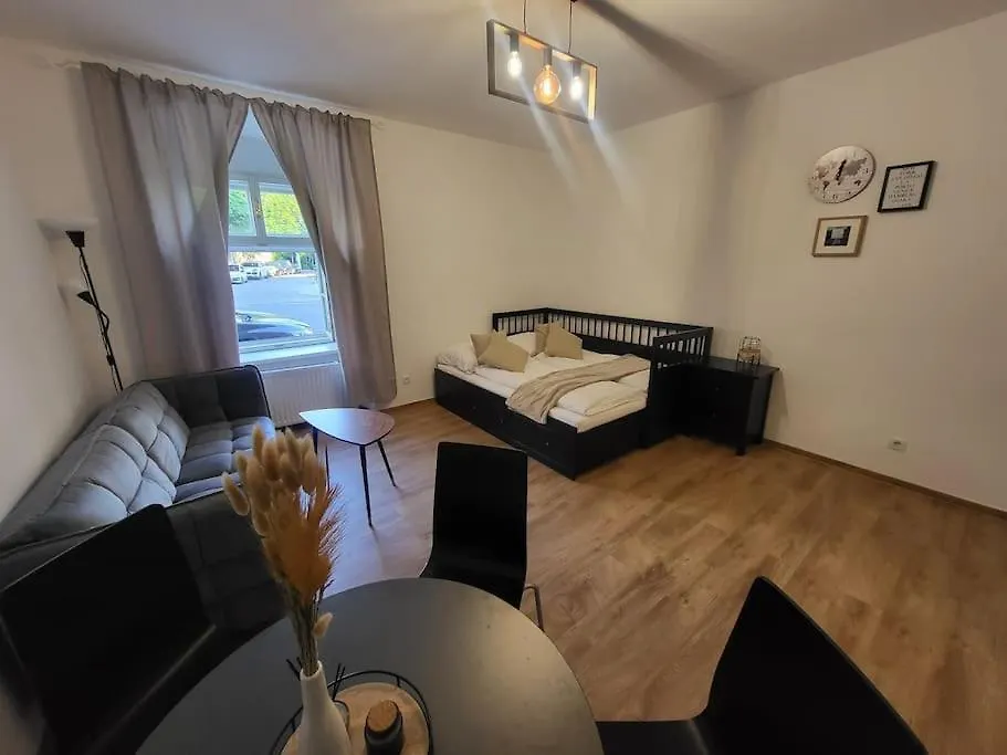 Exklusive Gartenwohnung Vienna